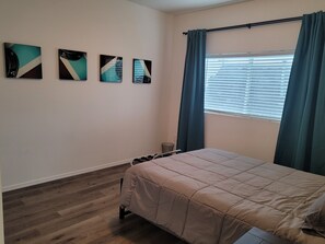 1 chambre, fer et planche à repasser, Wi-Fi gratuit, draps fournis