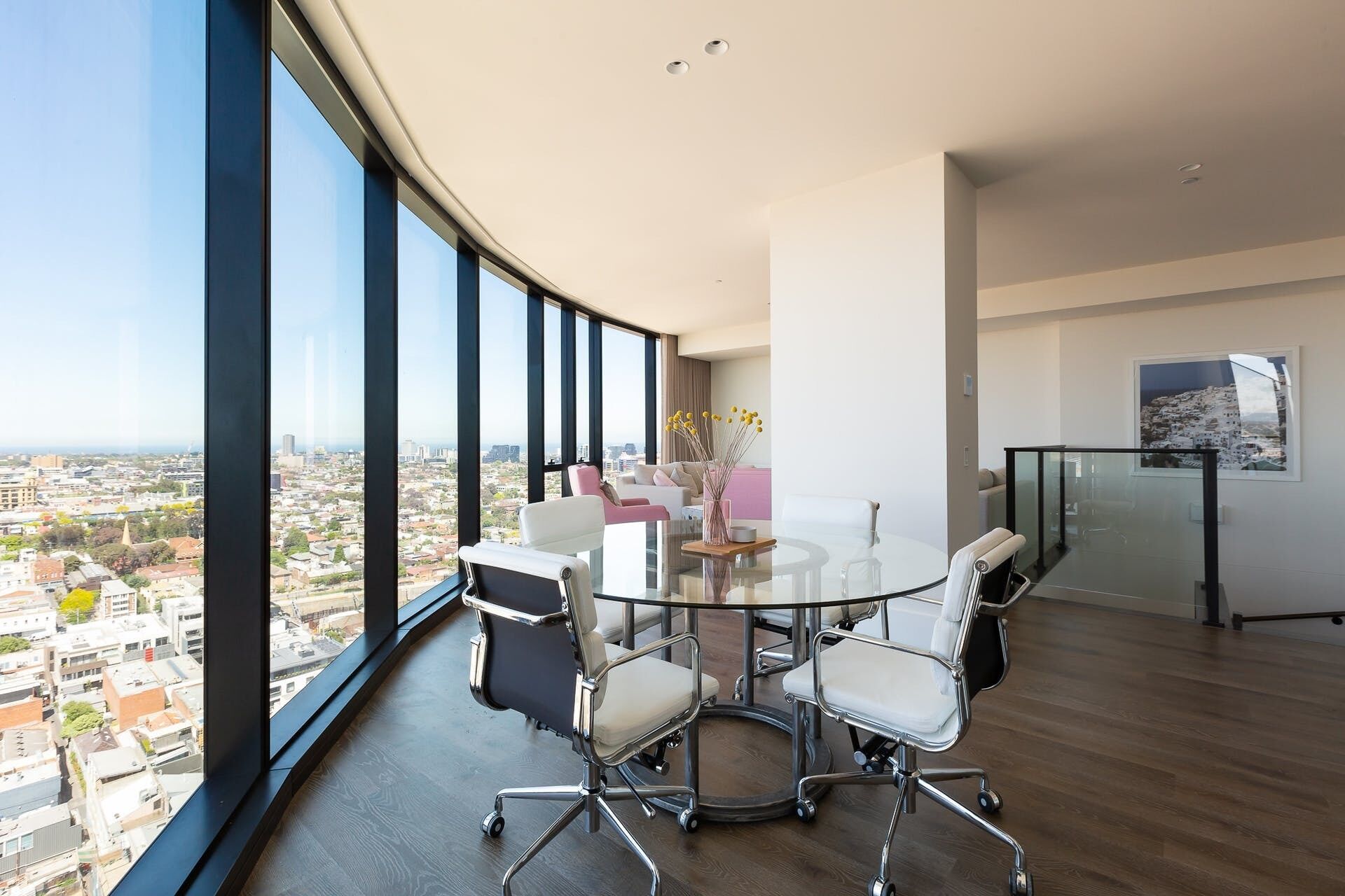 Luxury Villas Chapel View (With Car Parking) — image 4