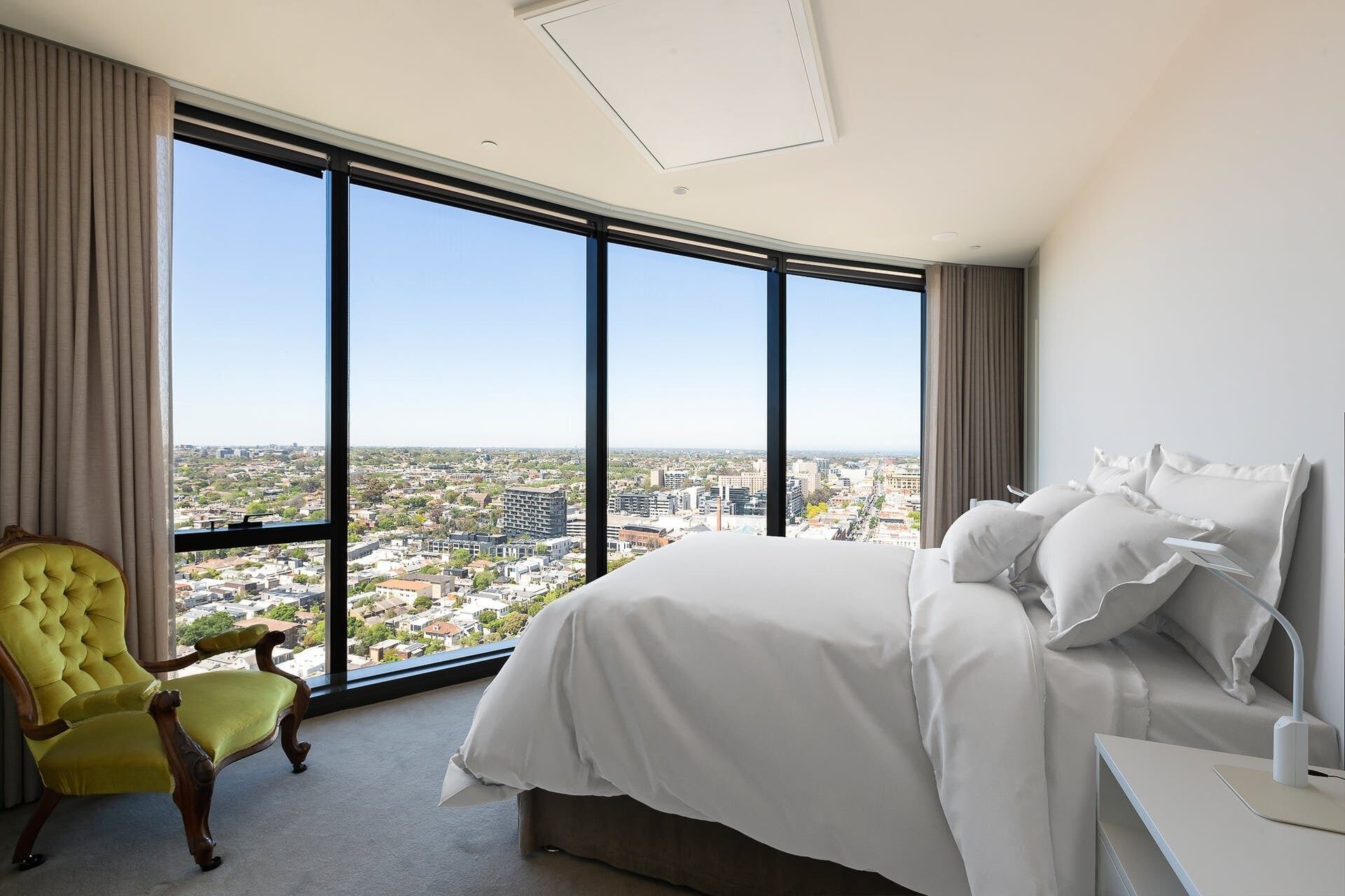 Luxury Villas Chapel View (With Car Parking) — image 15