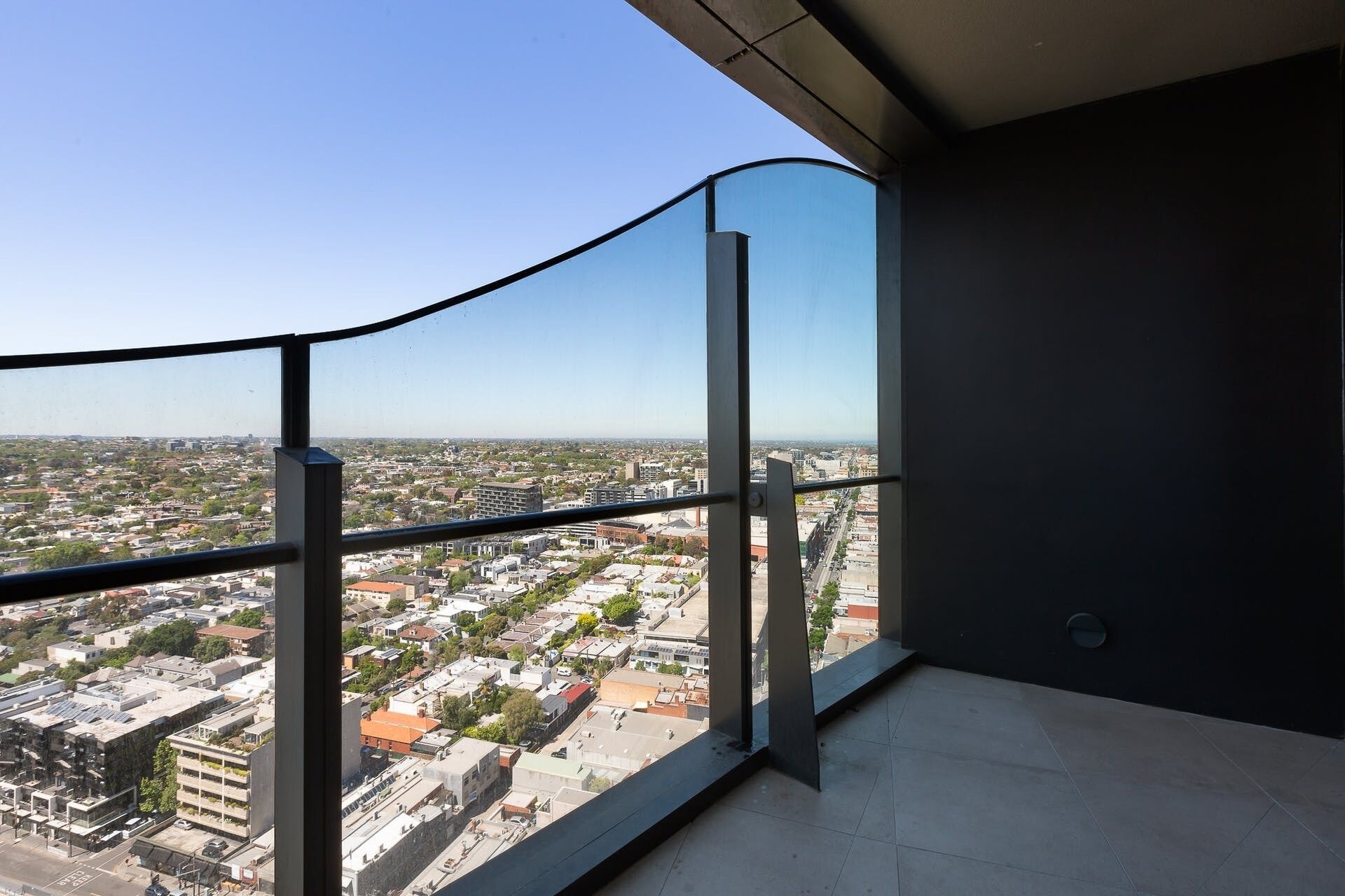 Luxury Villas Chapel View (With Car Parking) — image 17