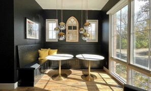 Interior - WeHo Escape w/ Downtown Views + Walkable Hotspots (Nashville)