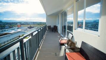 公寓客房, 2 間臥室 | 陽台