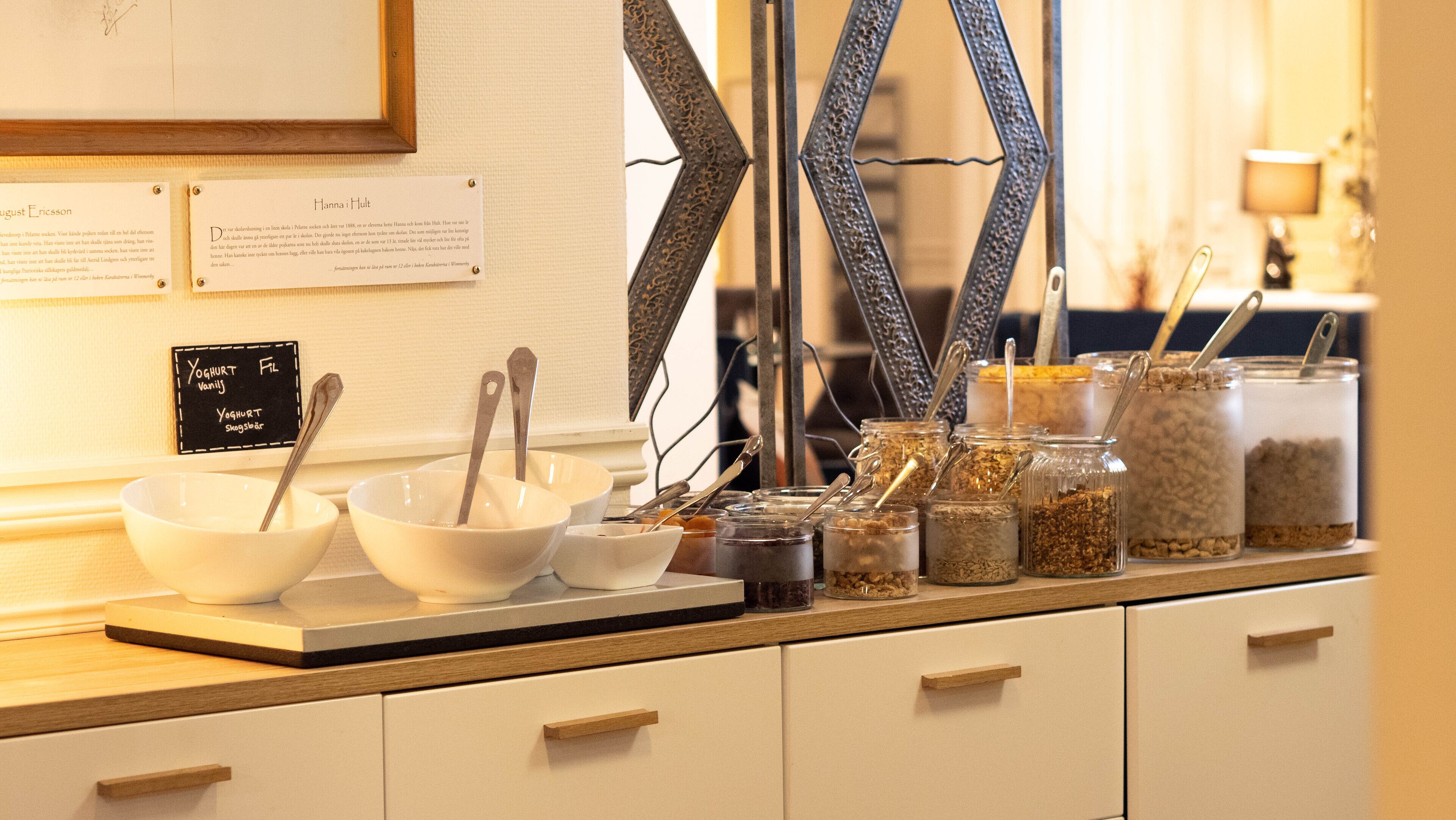 Daily buffet breakfast (SEK 179 per person)