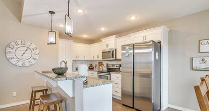 Pool Access, Grill & Gazebo: Ozark Getaway!