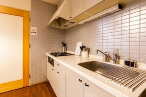 Apartment, Non Smoking | Private kitchenette | Fridge, microwave, stovetop, rice cooker - Atami Kaikotei 202 (Atami)