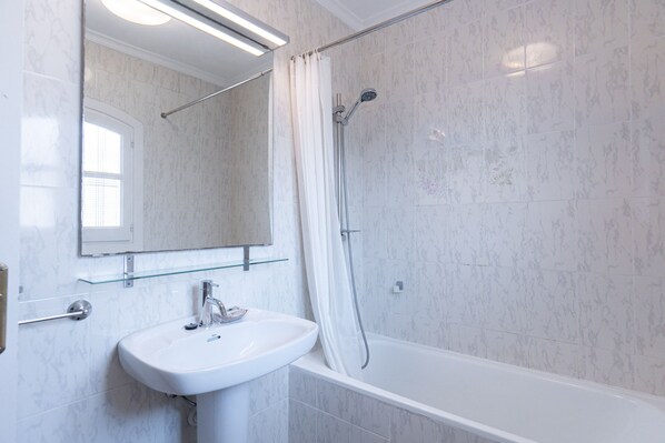 Bathroom - Verano Azul 32 by Casasol (Nerja)