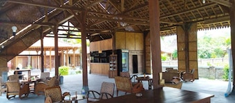 Balkondes Borobudur Karanganyar