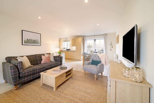 Townhouse with Views of Wells Cathedral