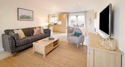 Townhouse with Views of Wells Cathedral