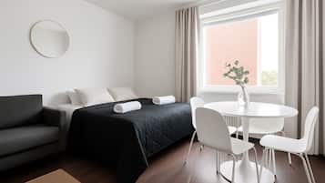 City Studio | Premium bedding, travel crib, free WiFi, bed sheets