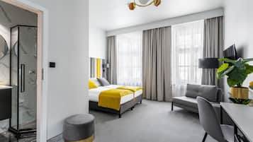 Premium Triple Room | Living area | 43-inch Smart TV with digital channels, TV