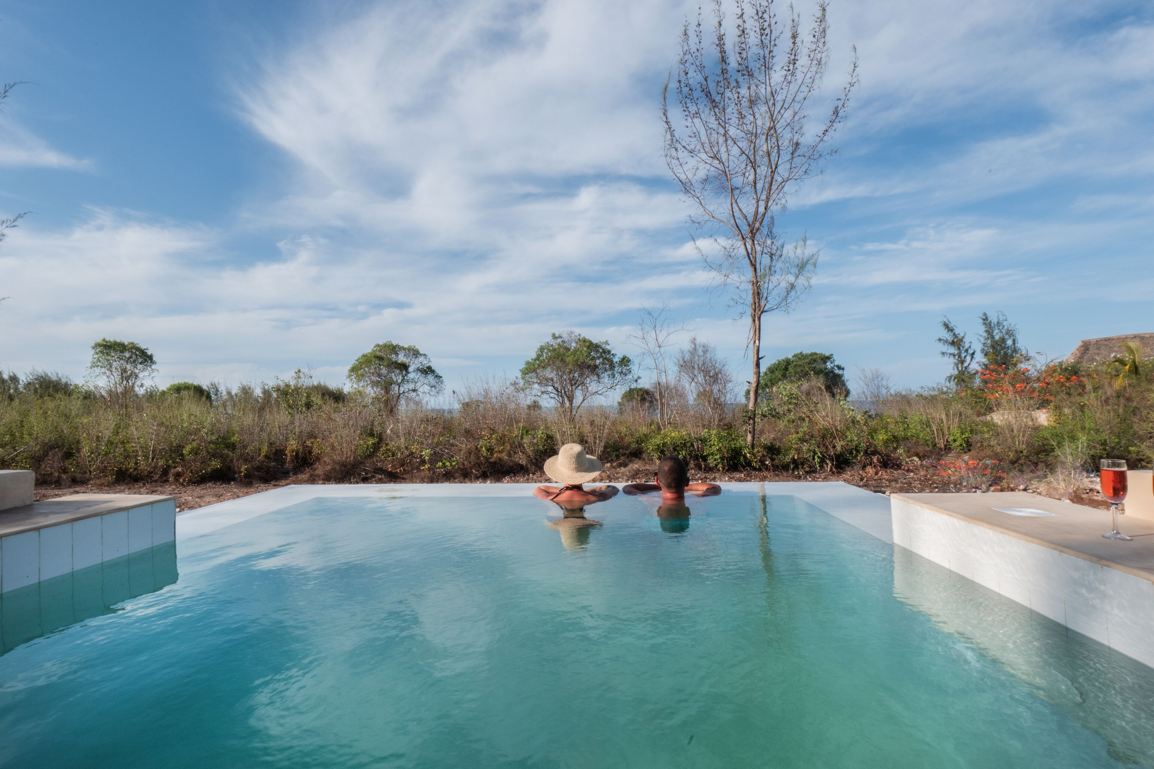 4 piscinas al aire libre, sombrillas, tumbonas