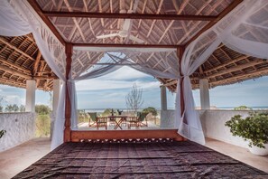 Villa Deluxe, piscine privée | Literie de qualité, lit avec matelas à plateau-coussin