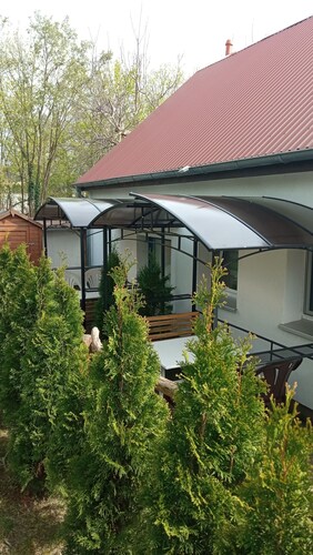 Gästehaus Rand Berlin-*Sonnenblume* f. 3 Erwachsene od. 2 Erw.+2 Kinder bis 12J.