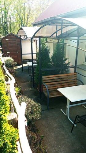 Guesthouse Rand Berlin - Nussbaum 3 adults or2 adults+2 children up to 12 years.