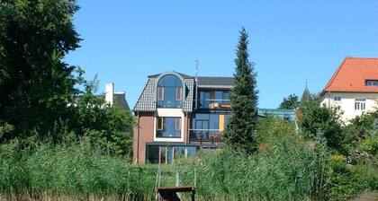 Gästehaus Rand Berlin - *Nussbaum* für 3 Erwachsene od. 2 Erw.+2 Kinder bis 12J.