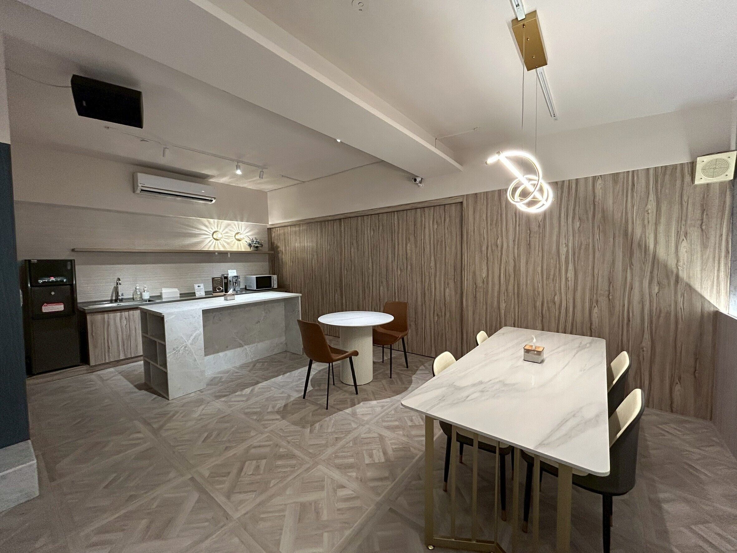 ロビー応接スペース