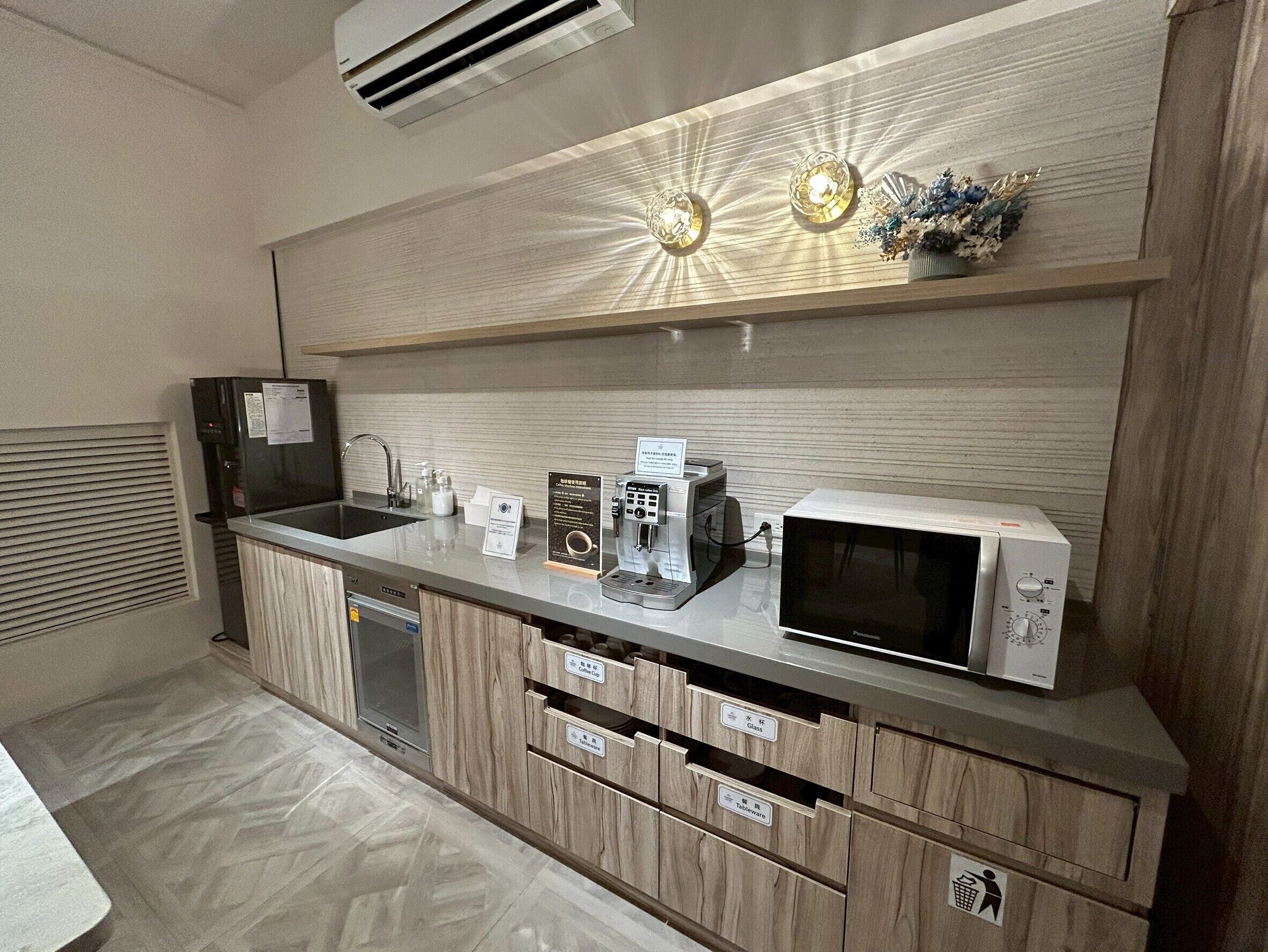 Khu tiếp khách ở sảnh