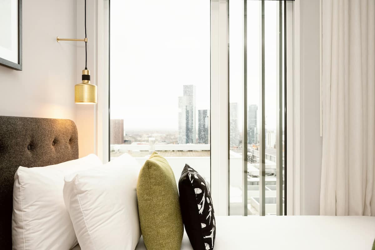 1 bedroom, in-room safe, individually decorated, individually furnished