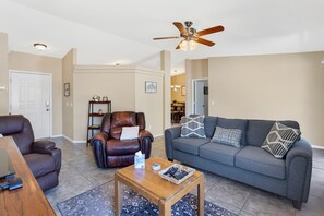 Fernseher, DVD-Player