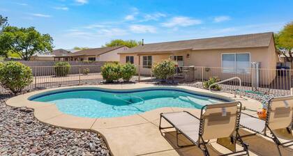 Peaceful Valley - Rita Ranch/Tucson- 3BR/2BA/PrivatePool/NearShops&Restaurants