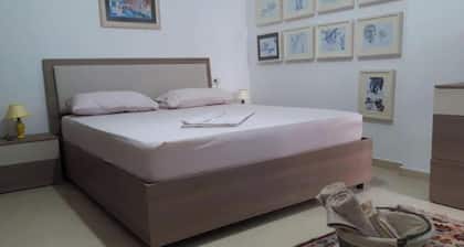 2 Bed Apt Sleeps 6 -balcony - 5-mins From Seaside