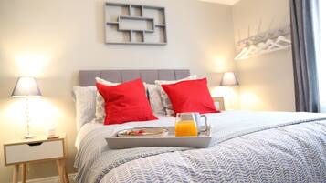 1 bedroom, iron/ironing board, free WiFi