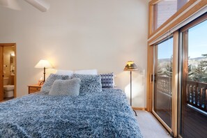 6 sovrum, strykjärn/strykbräda, gratis wi-fi och sängkläder