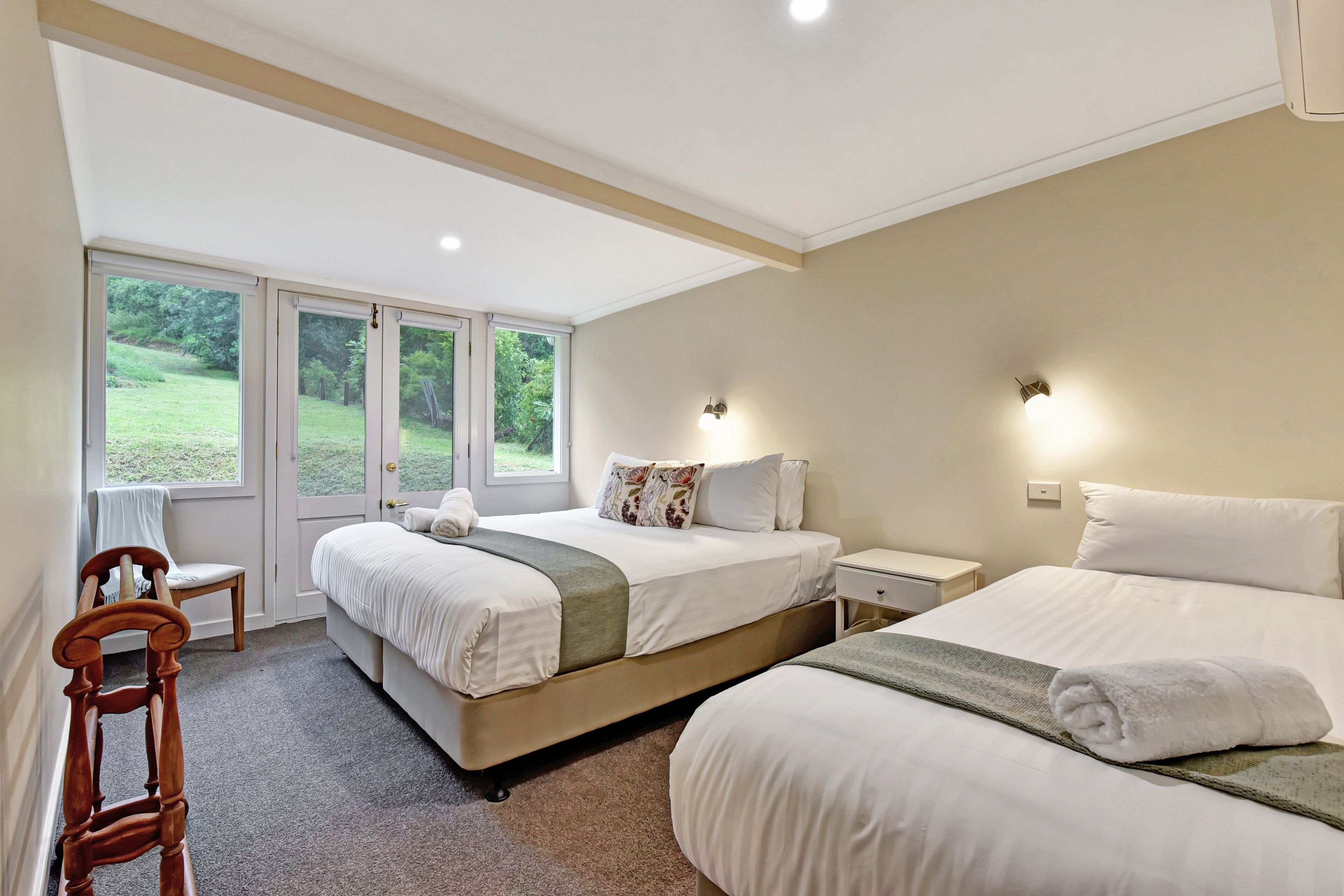 Wollombi Cottage | Fresh & Refurbished | Walk to the Village — image 7