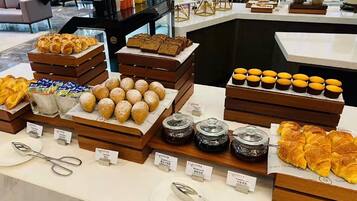 Bao gồm bữa sáng buffet hàng ngày