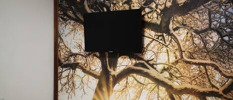 1 bedroom, travel cot, free WiFi, bed sheets