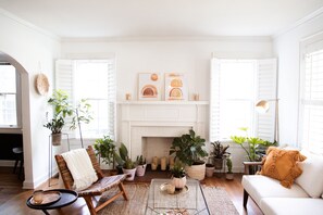 Living area - Bohemian Home in Historic Converse Heights (Spartanburg)