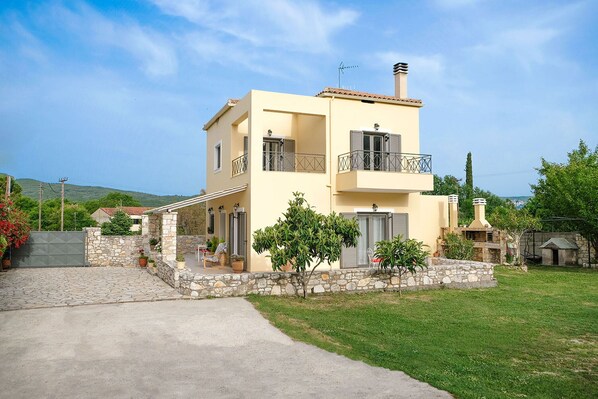 Garden - Giannakis Villa Corfu (Corfu)