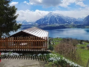 Chalet, 1 Schlafzimmer, Raucher, Balkon | Parkplätze | Parken ohne Service (kostenlos)