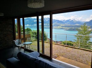 Chalé, 1 quarto, para fumantes, sacada | 2 quartos, berço de viagem