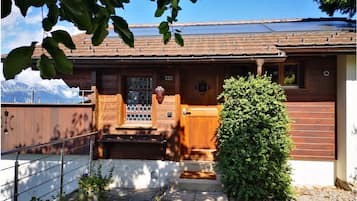 Chalet, 1 Bedroom, Smoking, Balcony | Exterior