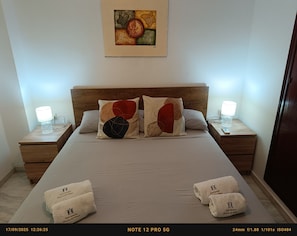 Apartment, 2 Bedrooms, Smoking, Patio | 3 bedrooms