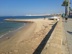 Apartamento, 2 quartos, para fumantes, varanda | Fachada