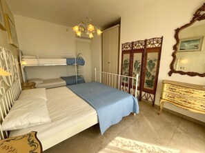 Apartment, 1 Schlafzimmer, Balkon, Meerblick | 2 Schlafzimmer