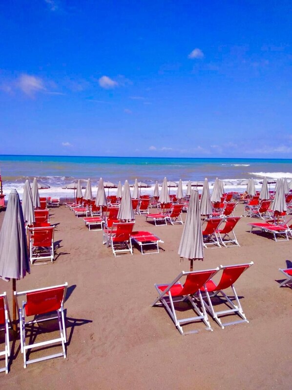 อพาร์ทเมนท์, 2 ห้องนอน, ระเบียง, วิวสวน | ชายหาด