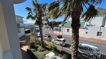 Studio, 1 Bedroom | Property grounds