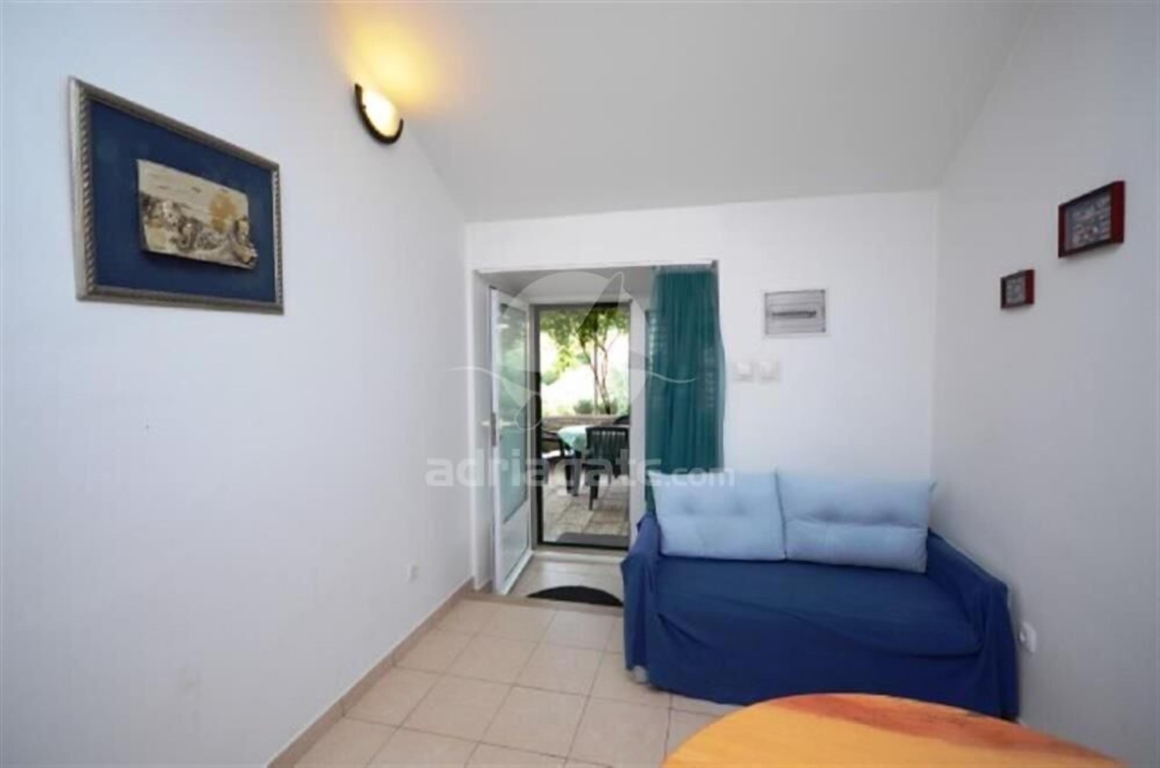 Apartamento, 1 quarto, para fumantes, varanda | Sala de estar | TV