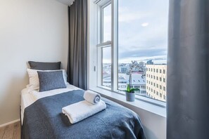 2 chambres, fer et planche Ă repasser, Wi-Fi, draps fournis