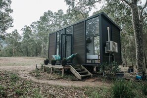 Property grounds - Tiny House 800 at the Vintry by Tiny Away (Pokolbin)