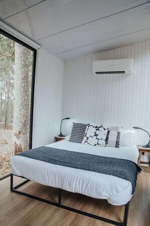 1 chambre, literie fournie