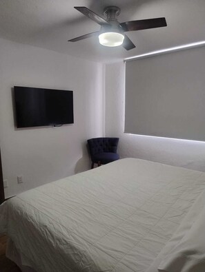 2 bedrooms, iron/ironing board, WiFi, bed sheets