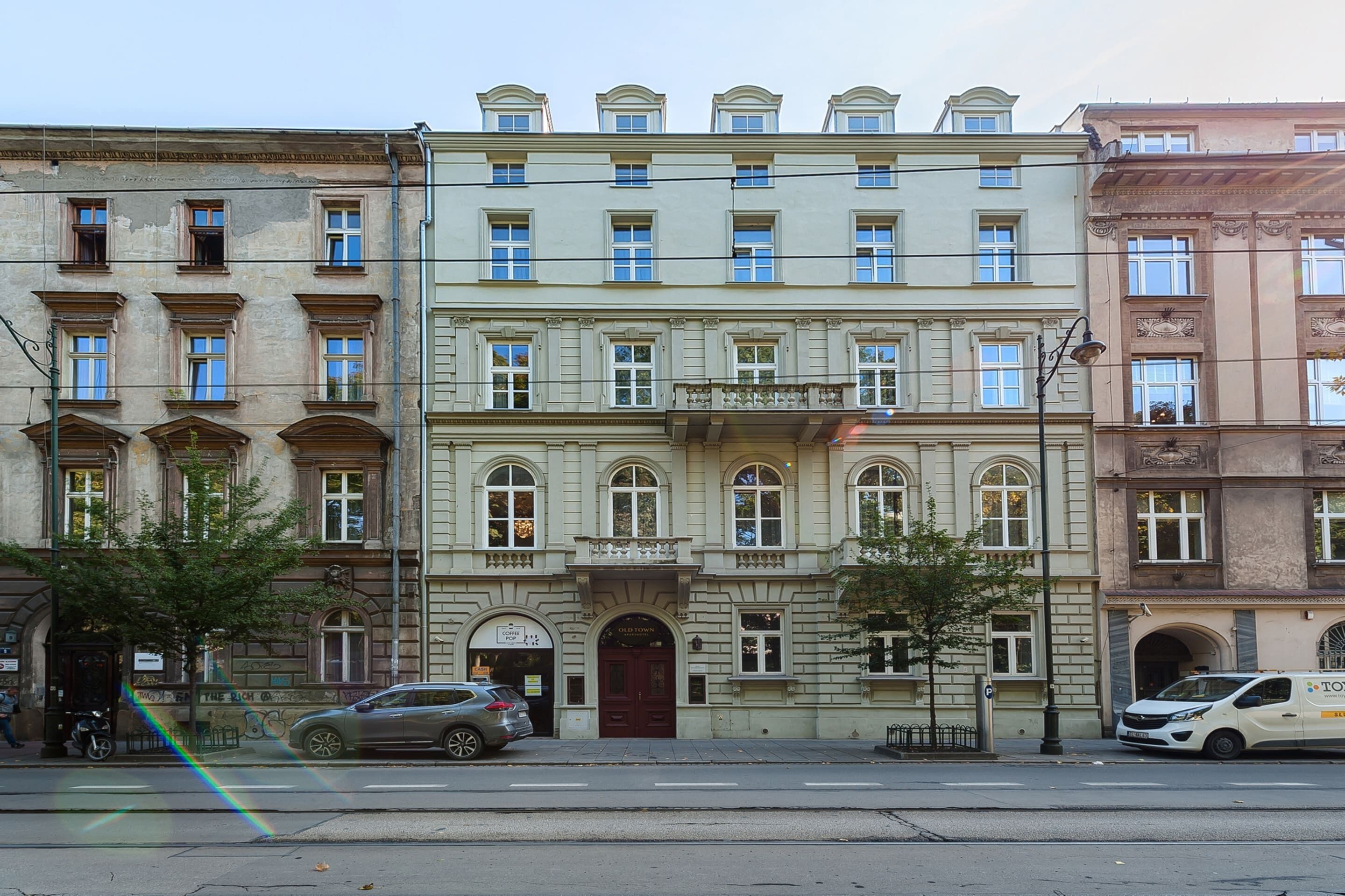 City Studio | Exterior