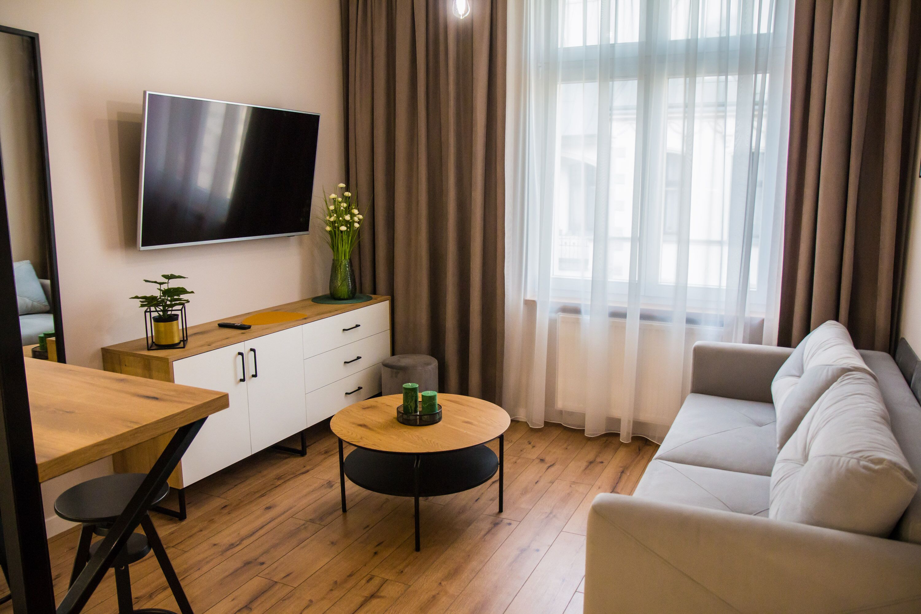 Design Quadruple Room | Free WiFi