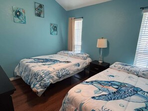 2 chambres, fer et planche à repasser, Wi-Fi, draps fournis