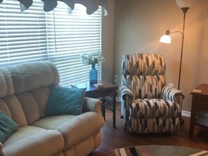 TV - Seas The Day-Unit 1202-Island Dunes Condominiums (Port Aransas)